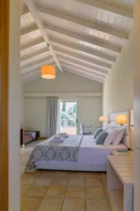 Superior Classic room bed